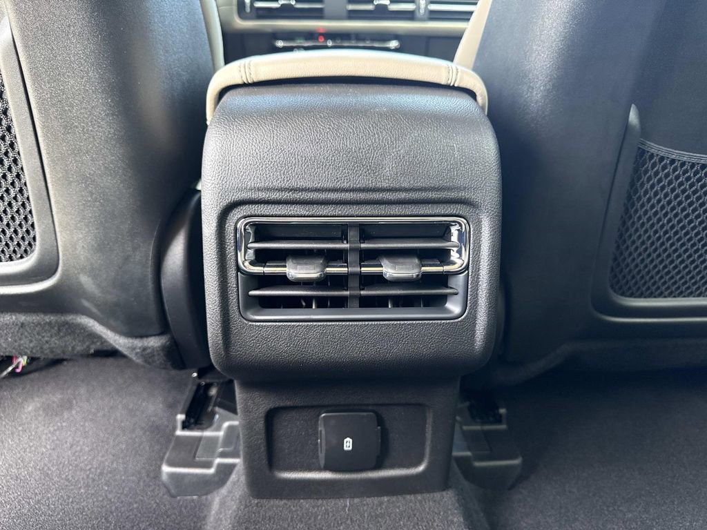 New 2026 Lincoln Corsair Grand Touring image 16