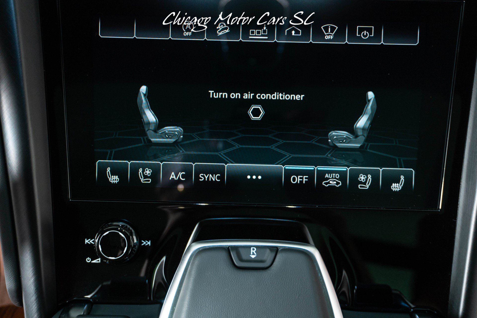 Used 2021 Lamborghini Urus AWD/4WD image 31
