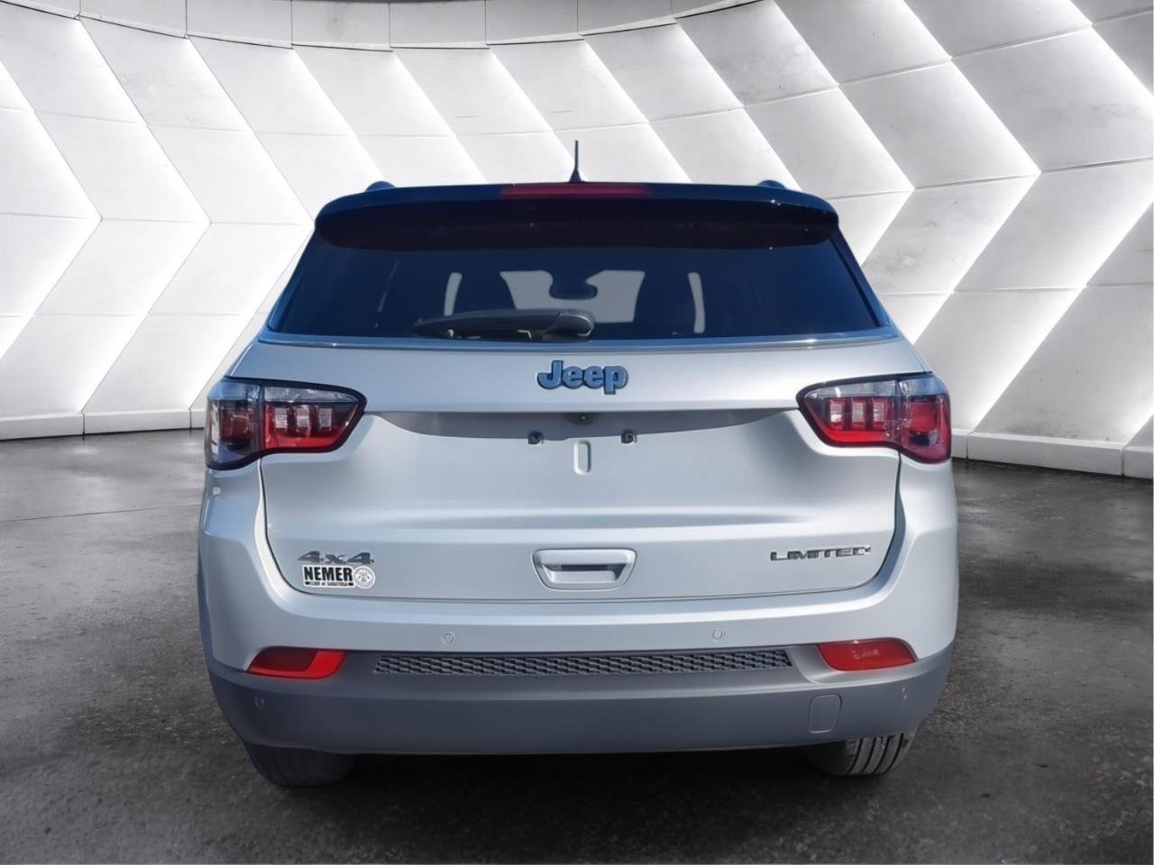 New 2026 Jeep Compass Limited w/ Sun, Sound & Navigation Group AWD/4WD image 5