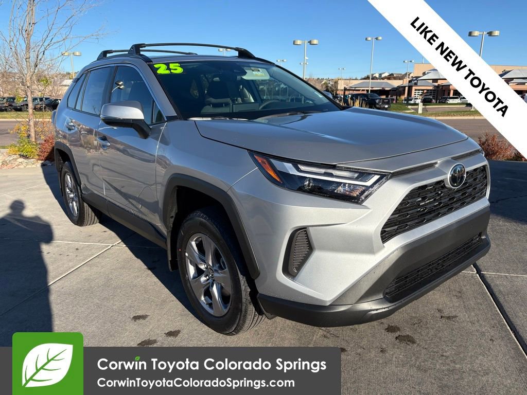 Used 2025 Toyota RAV4 XLE w/ Convenience Package image 1