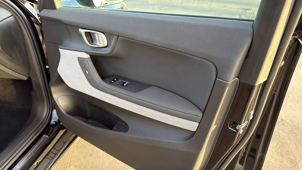 Used 2024 Polestar Polestar 2 w/ Pilot Pack image 32