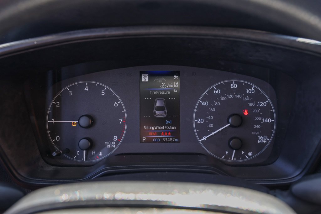 Used 2025 Toyota Corolla LE FWD image 27