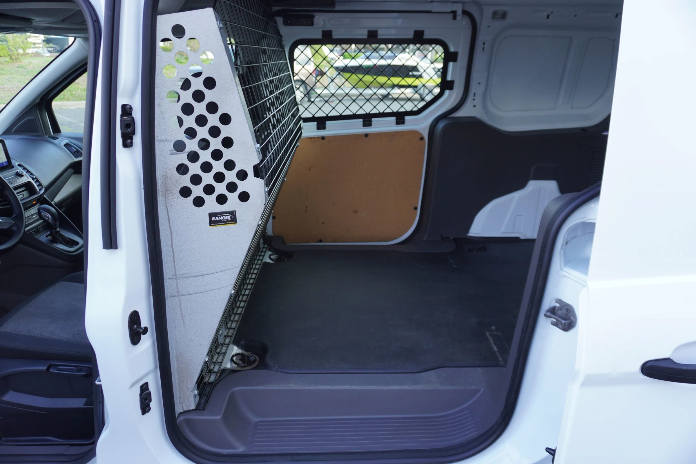 Used 2022 Ford Transit Connect XL image 11