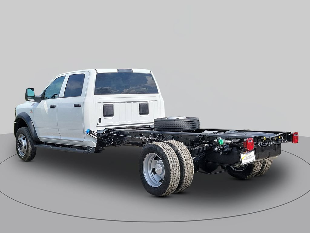 New 2026 RAM 5500 Tradesman AWD/4WD image 5
