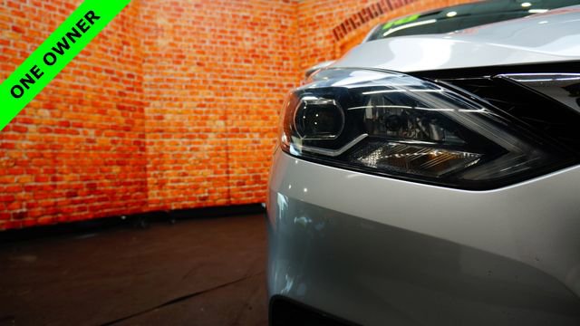 Used 2018 Nissan Sentra SR Turbo FWD image 68