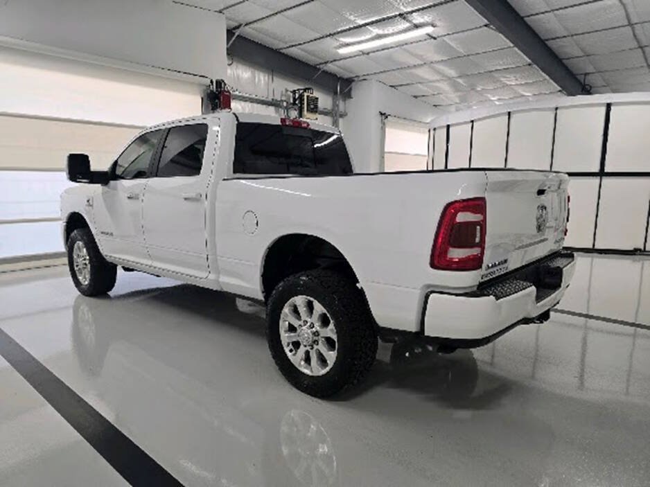 Used 2023 RAM 2500 Laramie AWD/4WD image 7