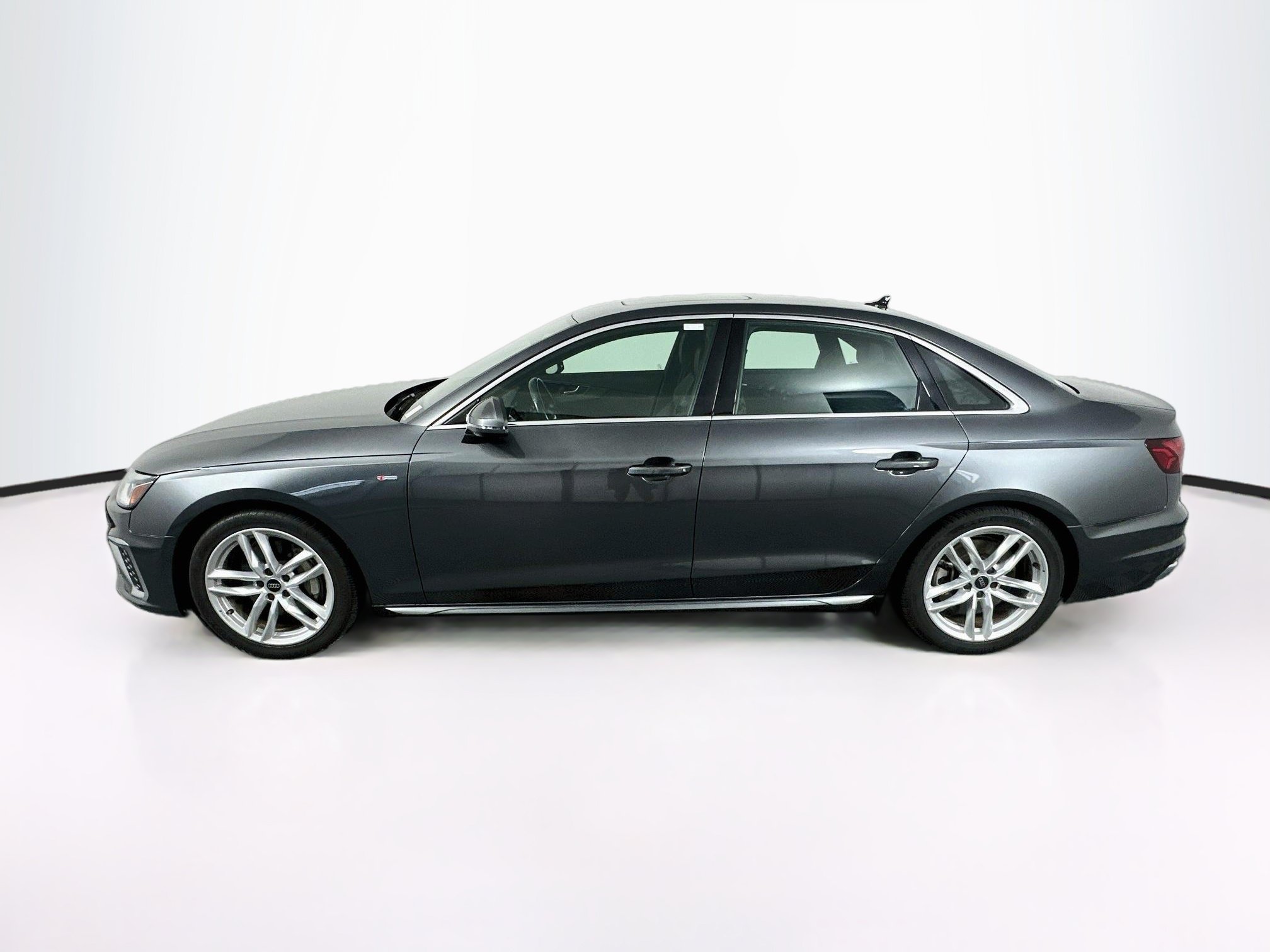 Used 2024 Audi A4 2.0T Premium Plus AWD/4WD image 4