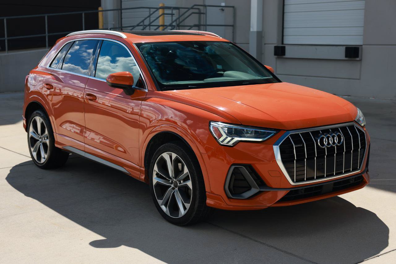 Used 2020 Audi Q3 2.0T Premium Plus w/ Premium Plus Package AWD/4WD image 15