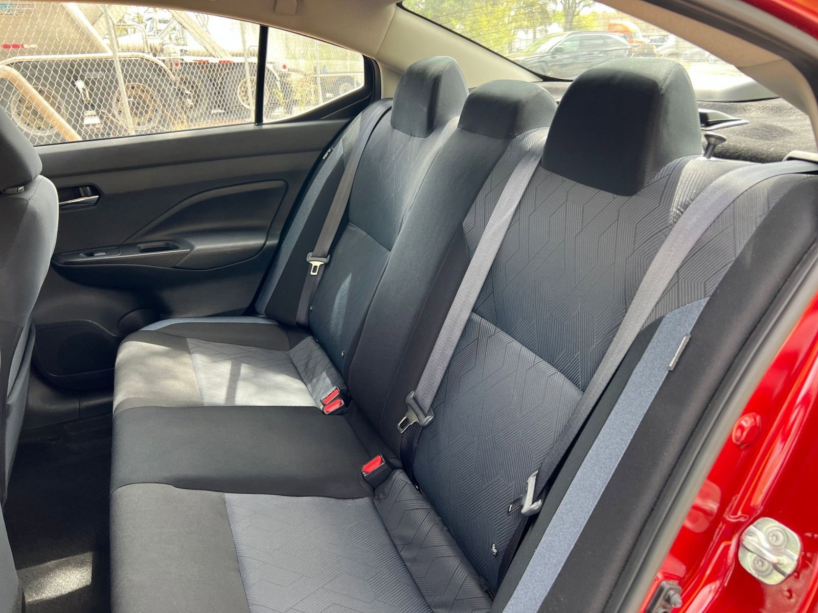 Used 2025 Nissan Versa SV FWD image 35