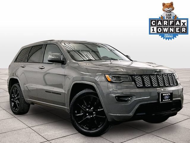 Used 2021 Jeep Grand Cherokee Laredo X AWD/4WD image 2