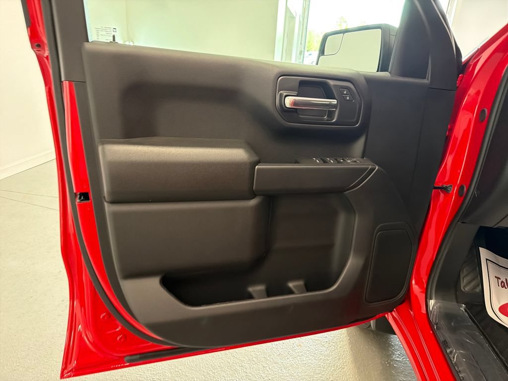 New 2026 GMC Sierra 1500 Pro w/ Graphite Edition AWD/4WD image 13