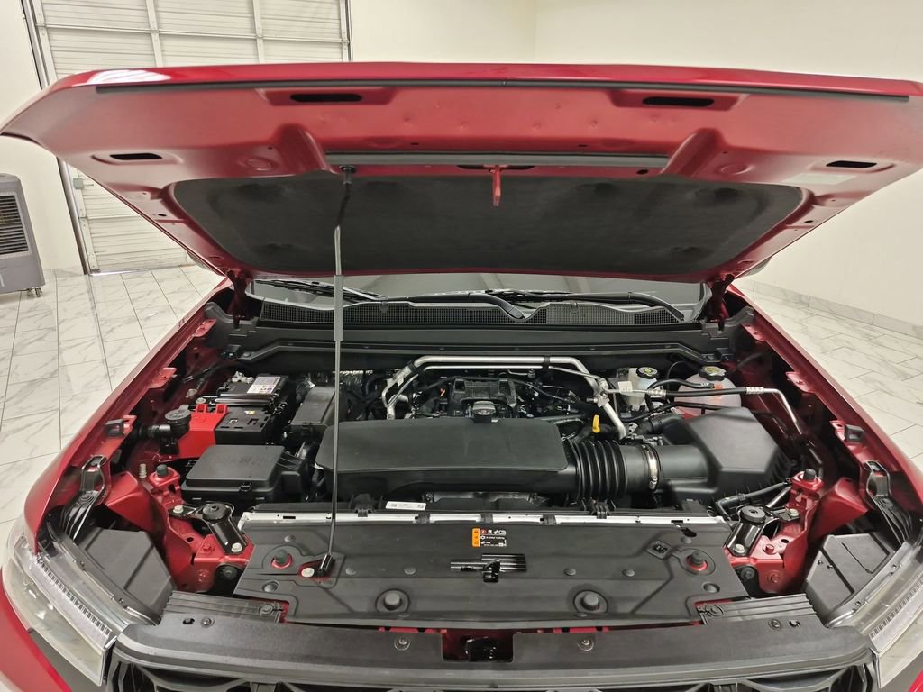 New 2026 GMC Canyon Elevation w/ Convenience Package image 31