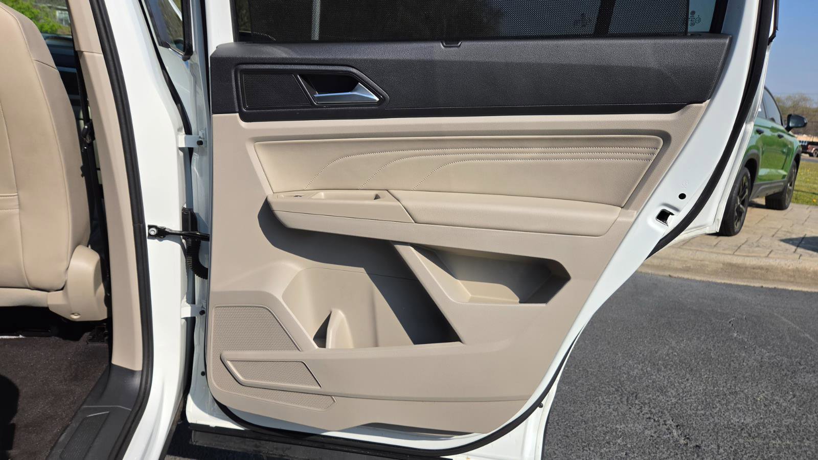 Certified 2022 Volkswagen Atlas SE image 28