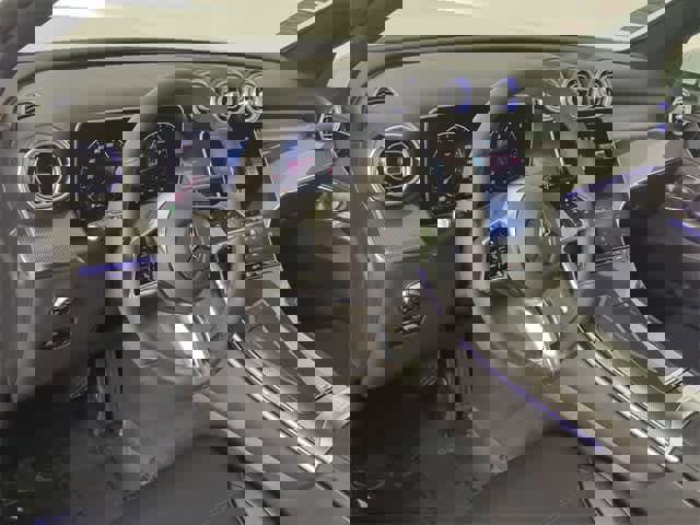 Certified 2026 Mercedes-Benz GLC 300 4MATIC image 9