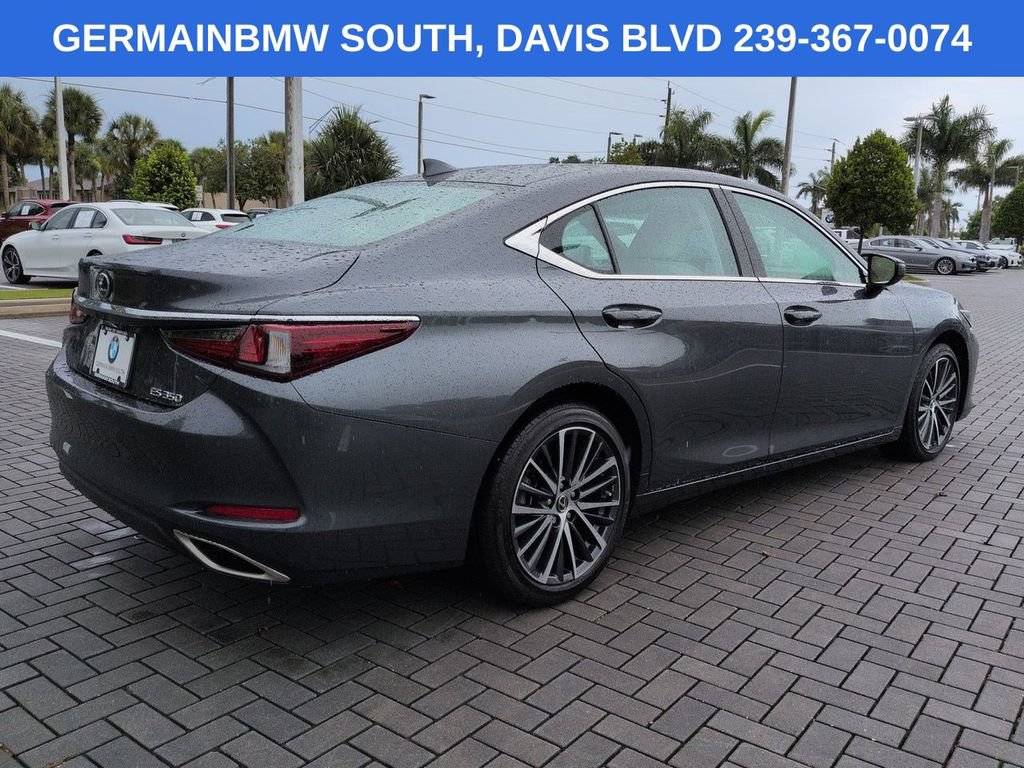 Used 2024 Lexus ES 350 w/ Premium Package FWD image 5