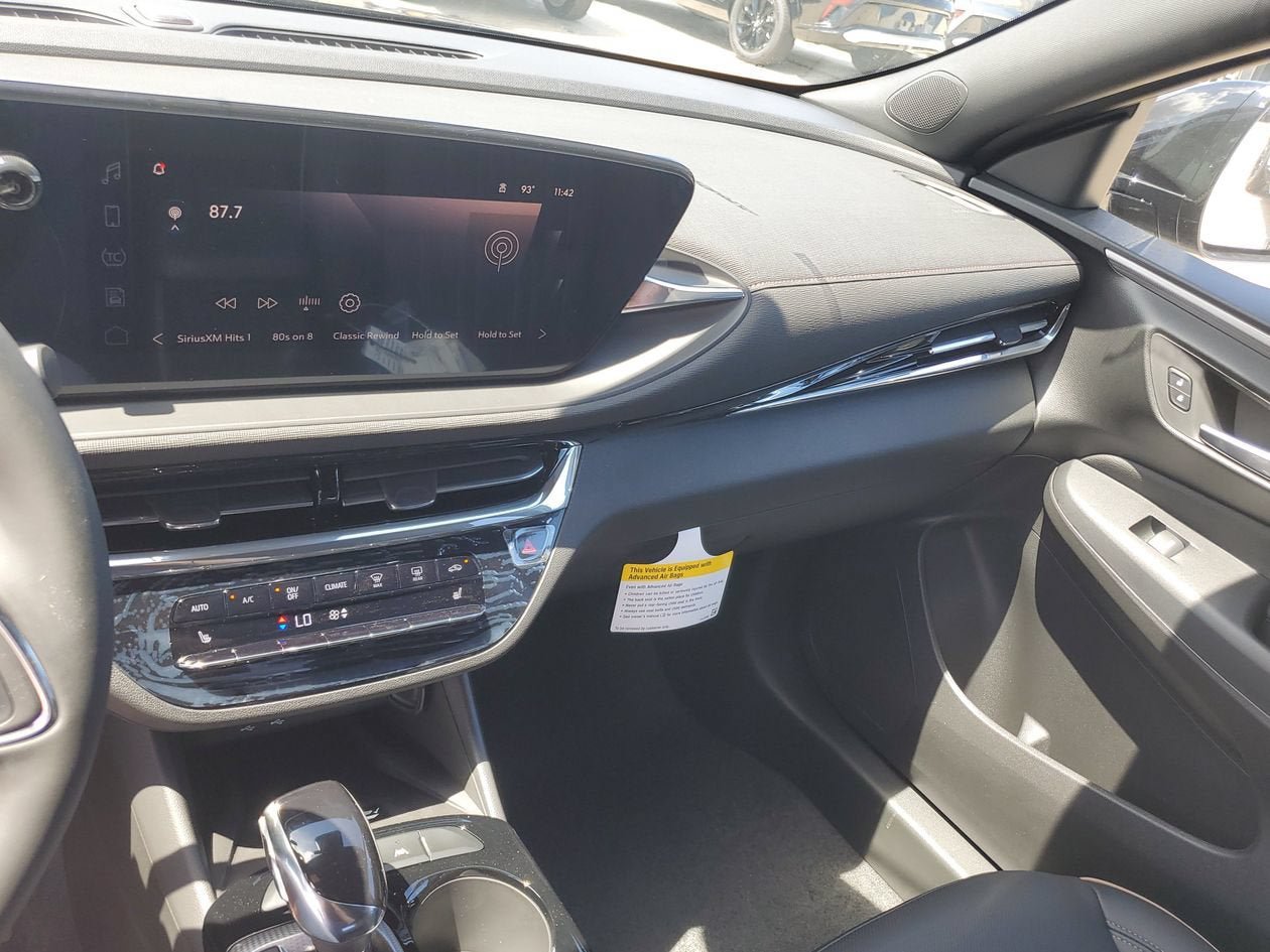 New 2026 Buick Envista Sport Touring FWD image 26