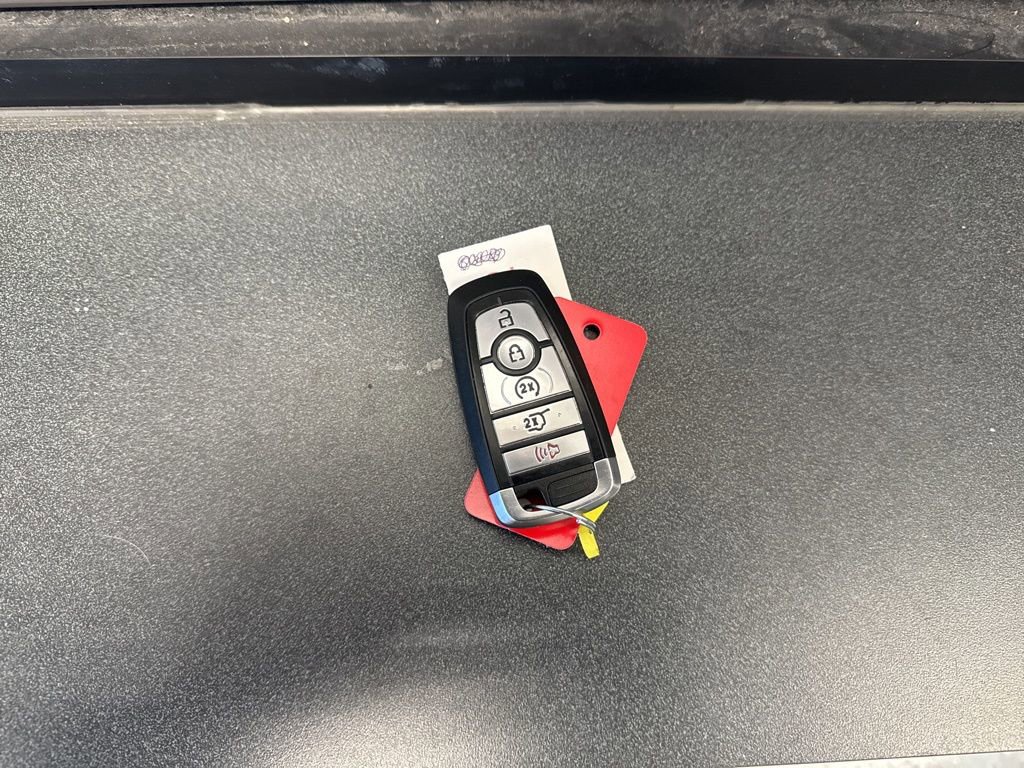 Certified 2022 Ford Explorer XLT w/ Equipment Group 202A image 16