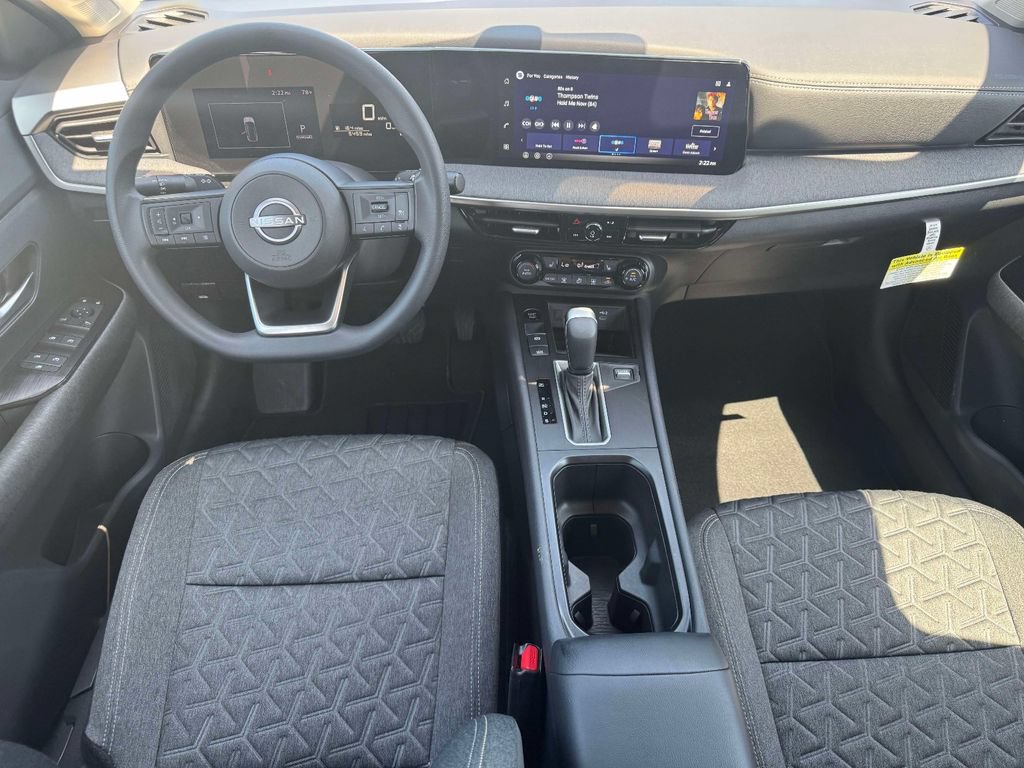 Used 2026 Nissan Kicks SV w/ SV Premium Package AWD/4WD image 12