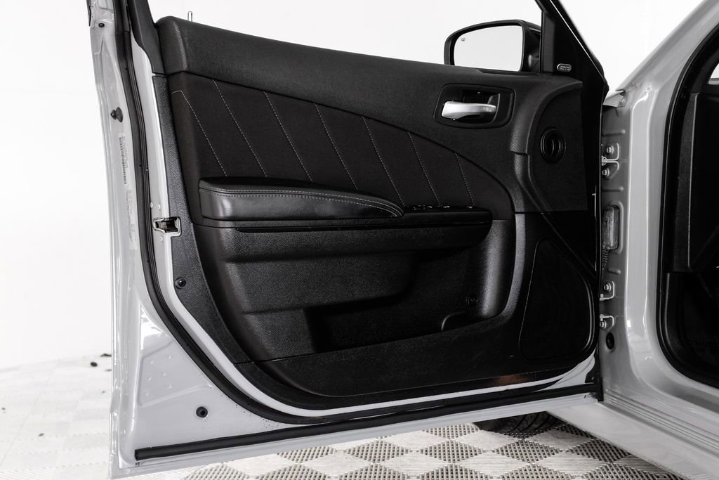 Used 2021 Dodge Charger GT w/ Blacktop Package image 40