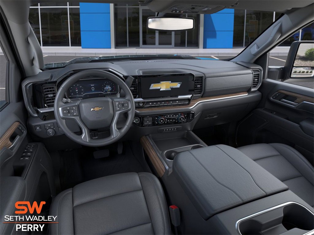 New 2025 Chevrolet Silverado 3500 LT w/ Safety Package image 15