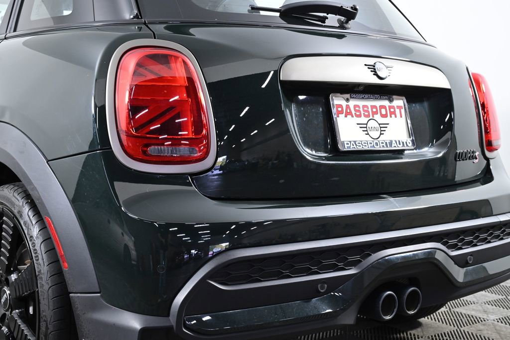 Certified 2023 MINI Cooper S w/ MINI Resolute Edition image 8