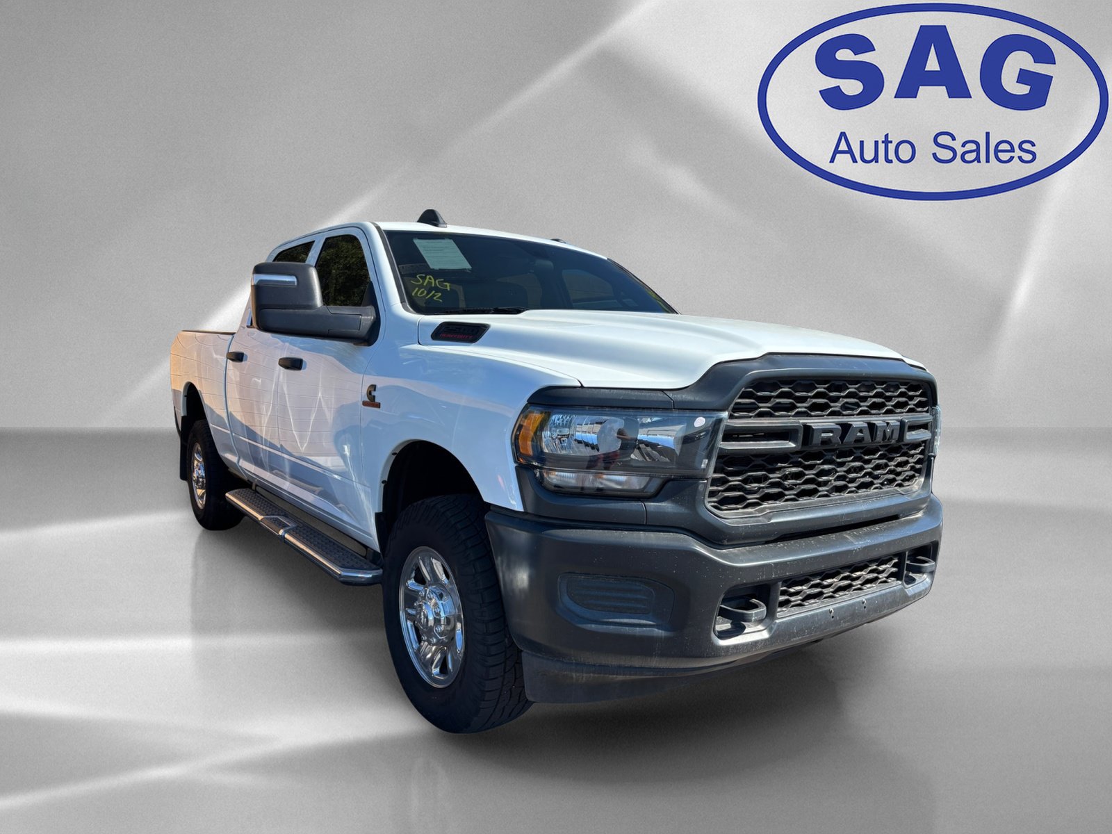 Used 2024 RAM 2500 Tradesman AWD/4WD image 2