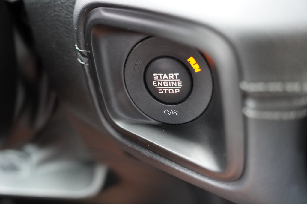 Used 2024 Jeep Wrangler Unlimited Rubicon 4xe AWD/4WD image 29