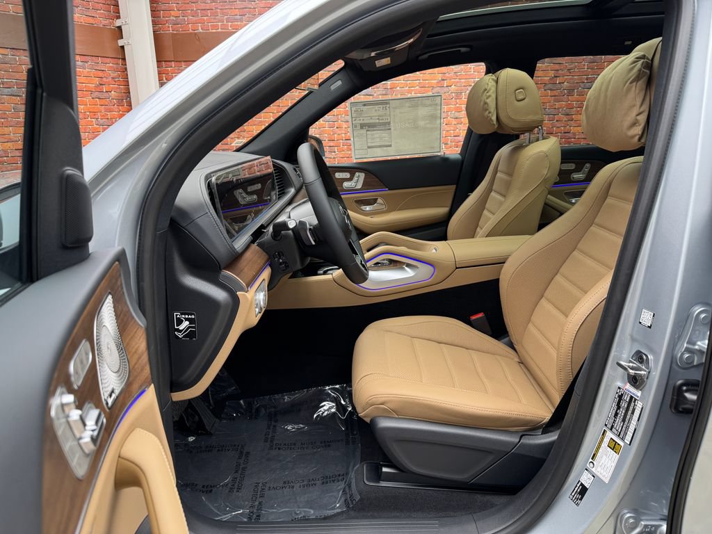 New 2026 Mercedes-Benz GLS 450 4MATIC image 25