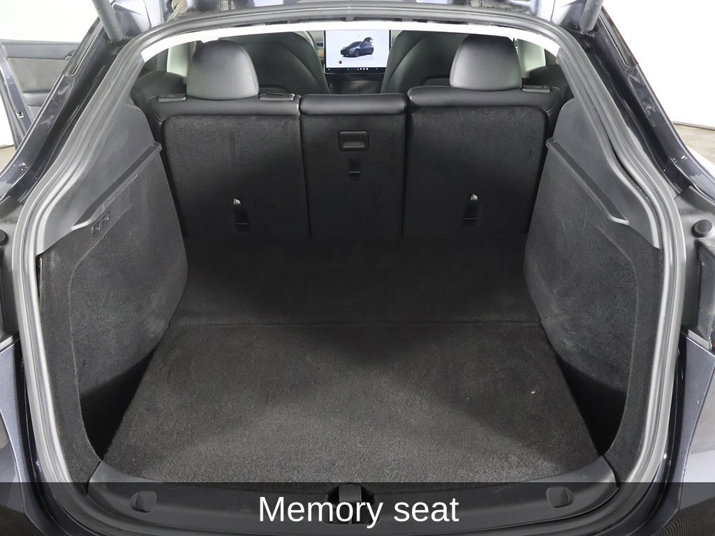 Used 2024 Tesla Model Y Long Range RWD image 22