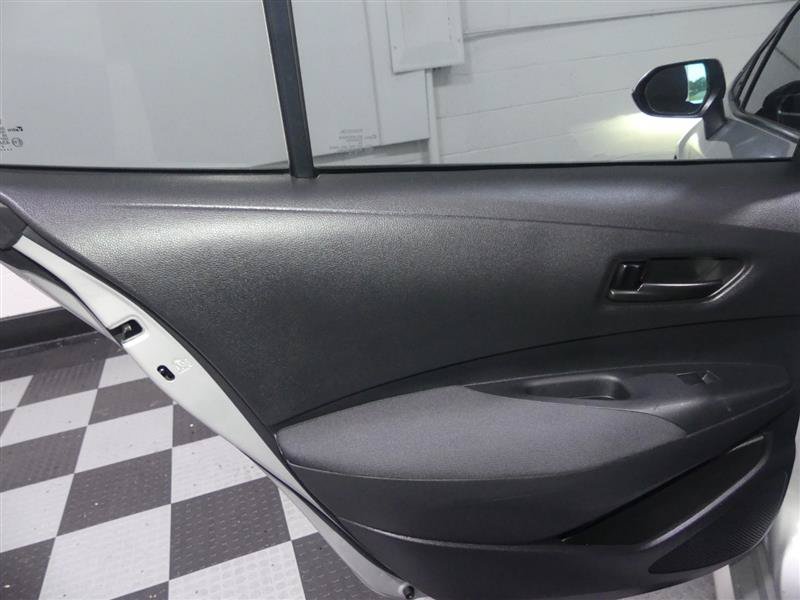 Used 2022 Toyota Corolla LE FWD image 24