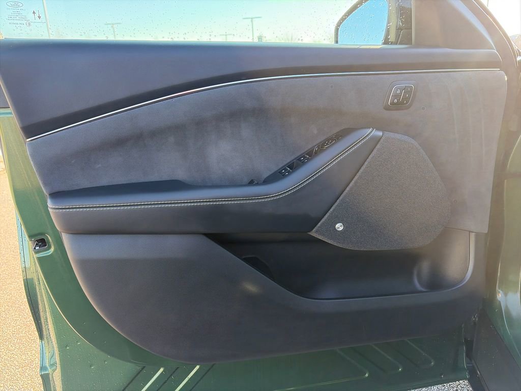 Used 2025 Ford Mustang Mach-E GT image 18