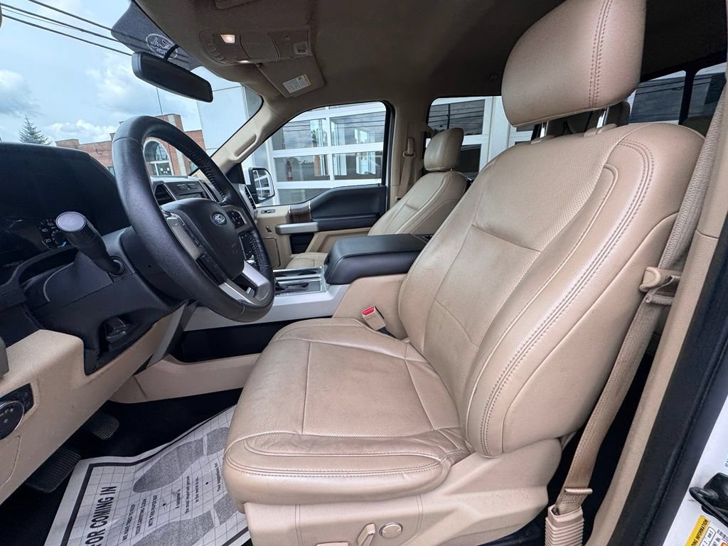Used 2017 Ford F150 Lariat w/ Equipment Group 501A Mid RWD image 30
