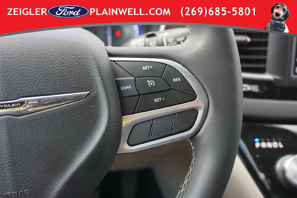 Used 2024 Chrysler Voyager LX FWD image 27