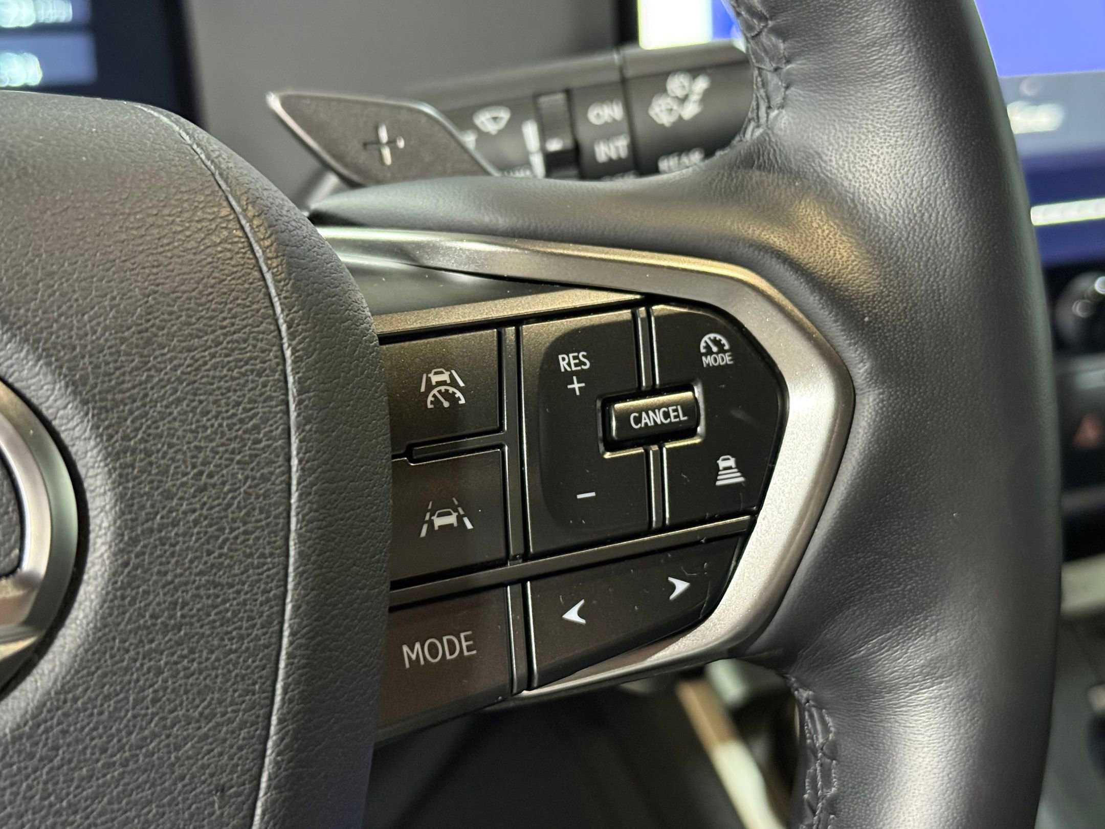 Used 2024 Lexus GX 550 image 24