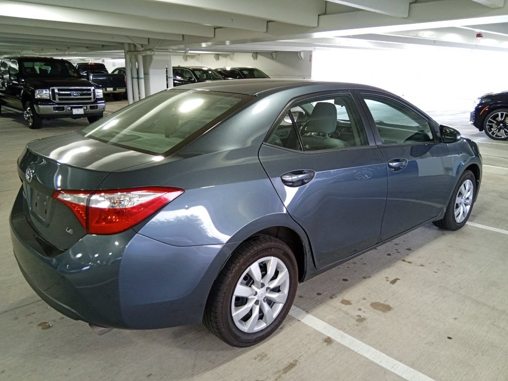 Used 2016 Toyota Corolla LE FWD image 5