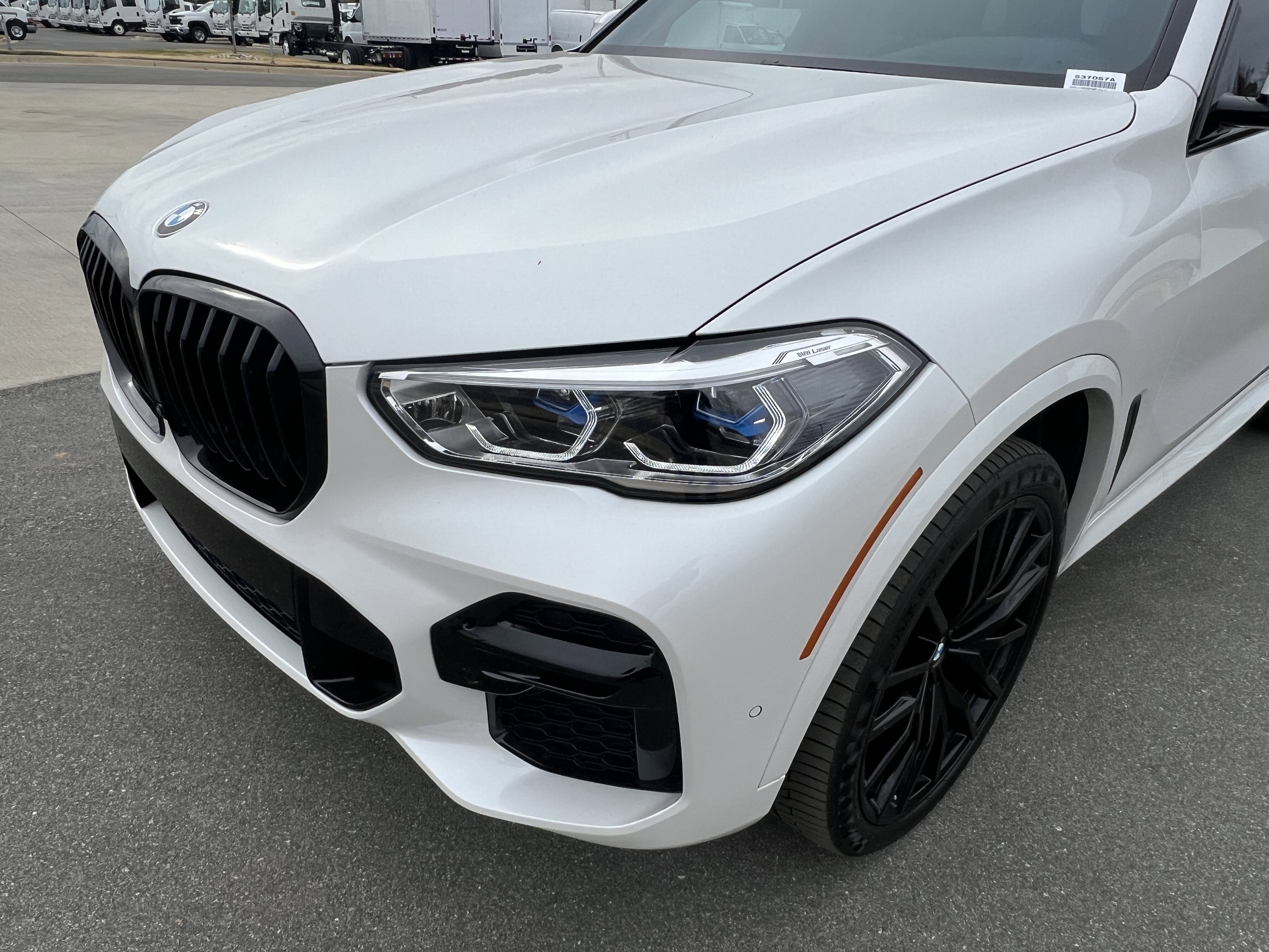 Used 2023 BMW X5 M50i w/ Executive Package image 11