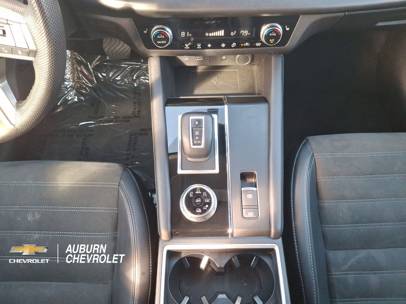 Used 2024 Mitsubishi Outlander SE AWD/4WD image 12