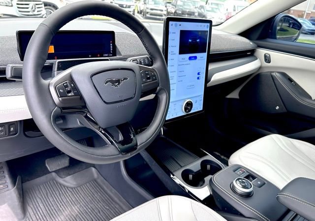 Used 2023 Ford Mustang Mach-E Premium AWD/4WD image 14