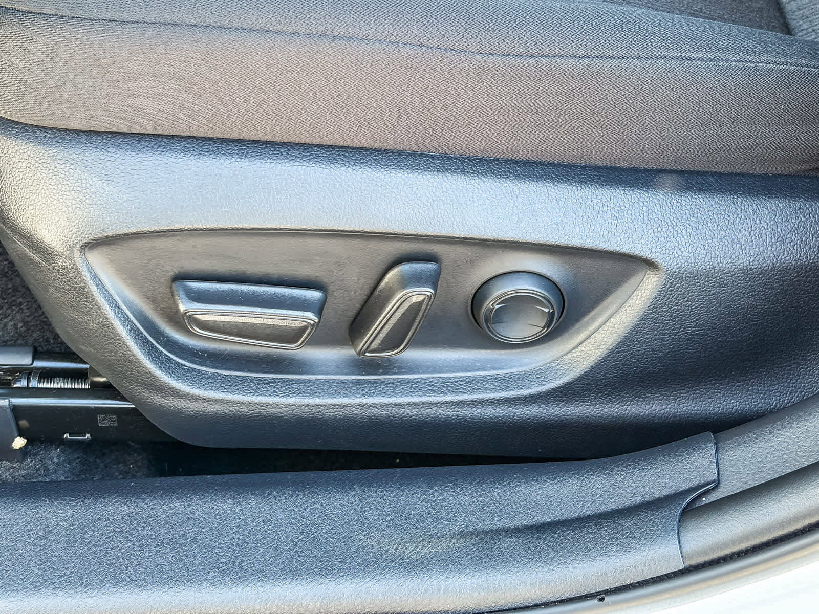 Used 2023 Toyota Camry LE w/ Protection Package (Q2) (TMS) image 20