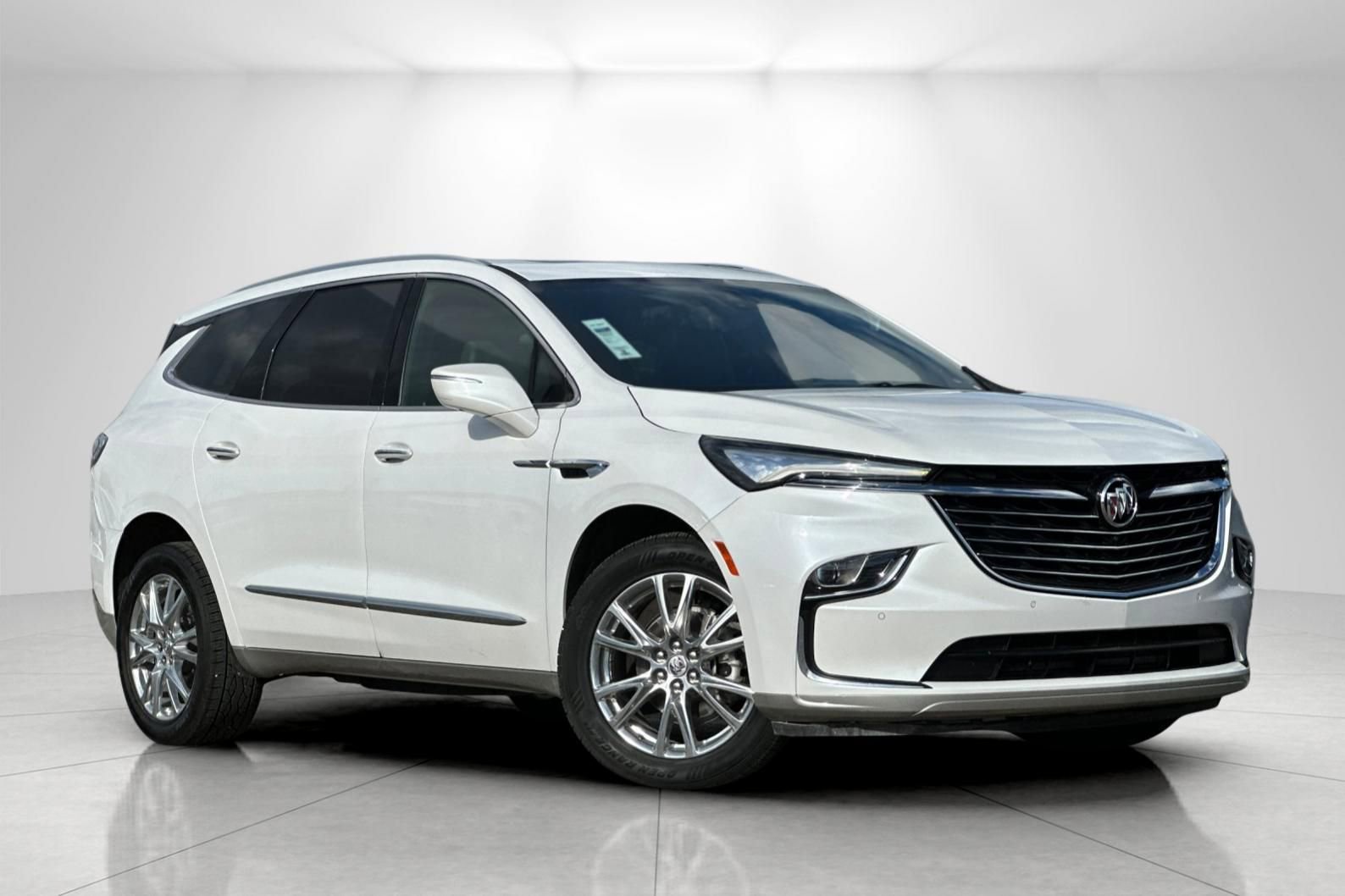 Used 2023 Buick Enclave Premium w/ Experience Buick Package image 1