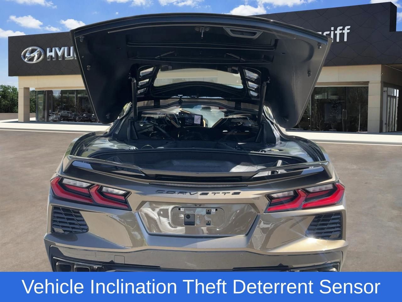 Used 2020 Chevrolet Corvette Stingray Premium Cpe w/ 3LT Preferred Equipment Group image 12