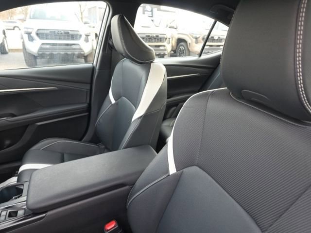 Certified 2025 Toyota Camry SE image 9