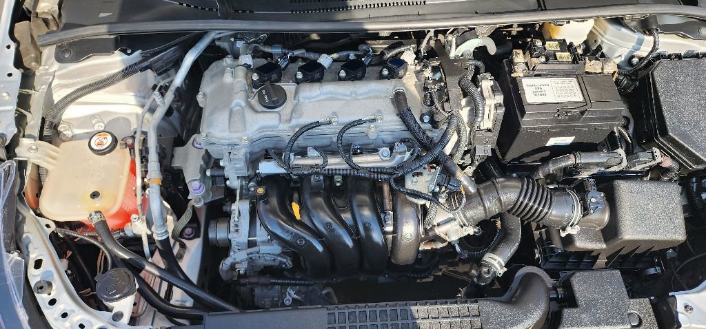 Used 2020 Toyota Corolla LE image 18