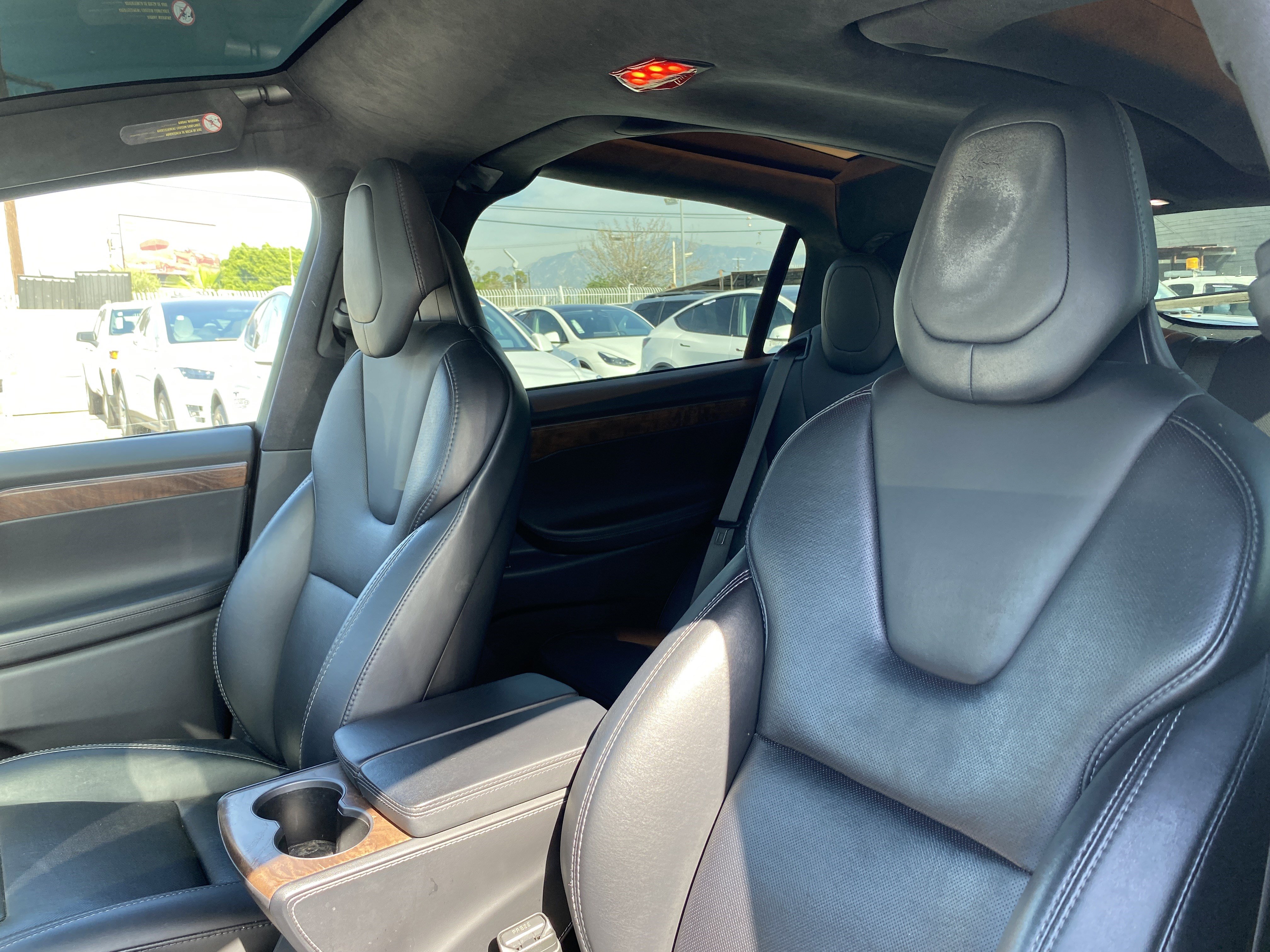 Used 2018 Tesla Model X P100D image 18