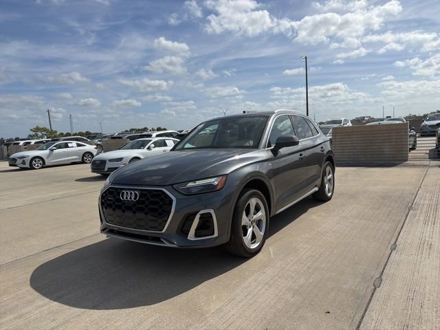 Used 2022 Audi Q5 2.0T Premium Plus w/ Premium Plus Package image 7