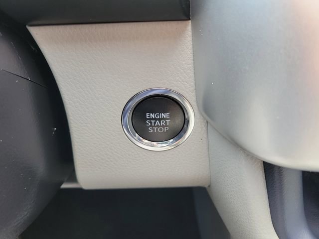 Used 2019 Toyota Highlander XLE image 30