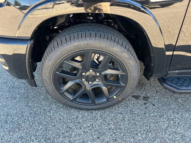 New 2026 RAM 1500 Laramie AWD/4WD image 9