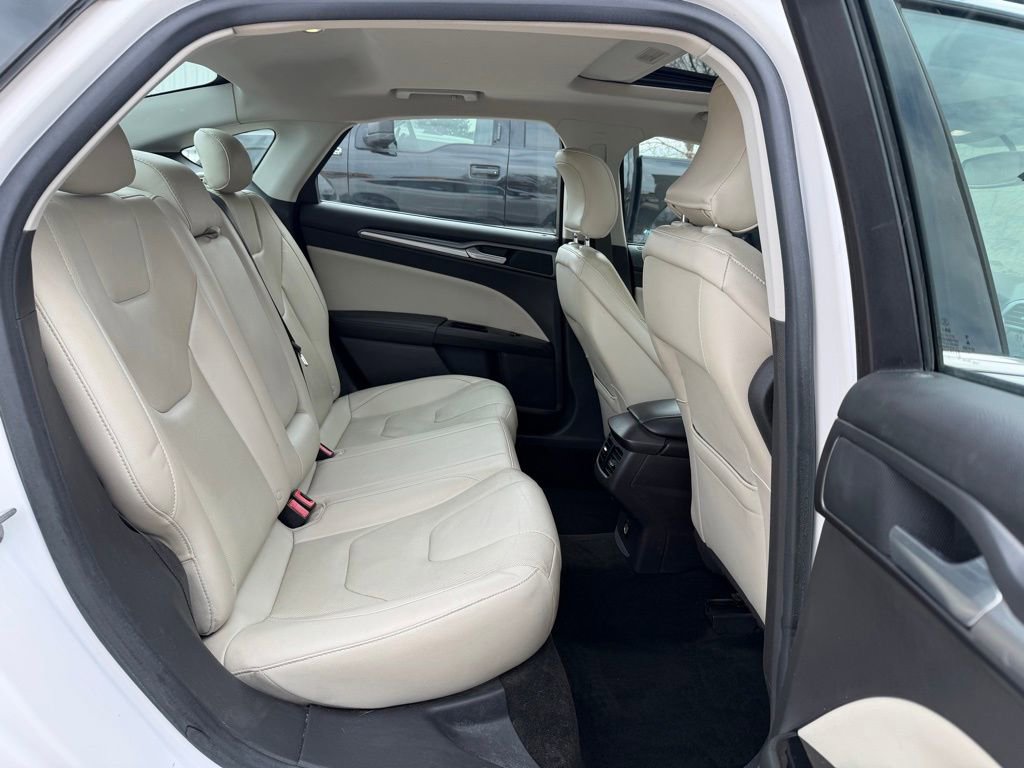 Used 2016 Ford Fusion Titanium image 14