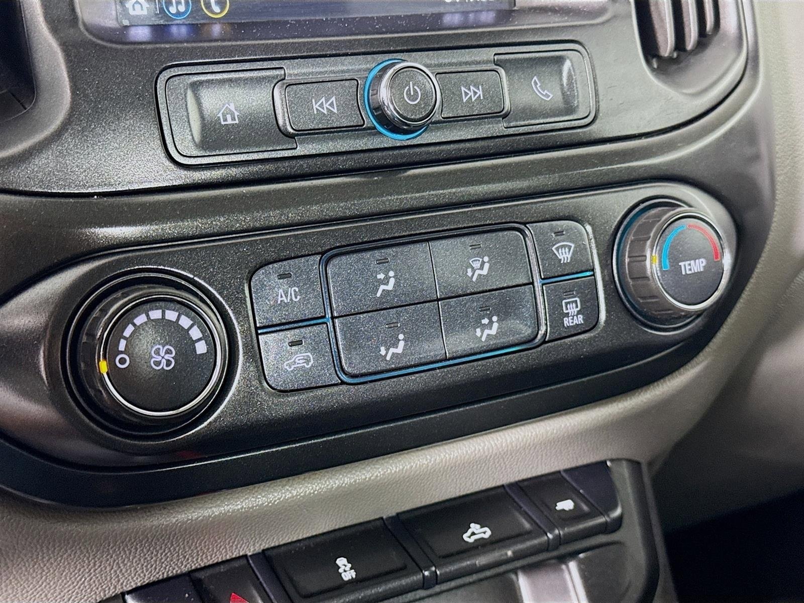 Used 2019 GMC Canyon 2WD Crew Cab w/ Convenience Package image 16