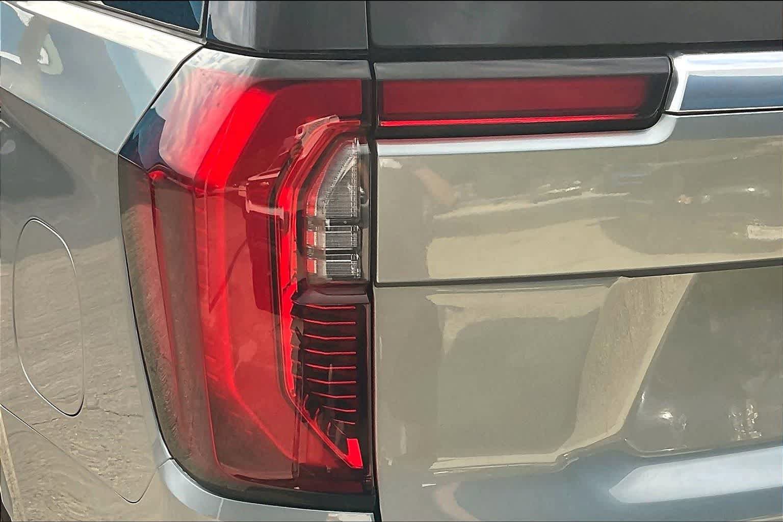 Certified 2025 GMC Yukon Denali AWD/4WD image 27